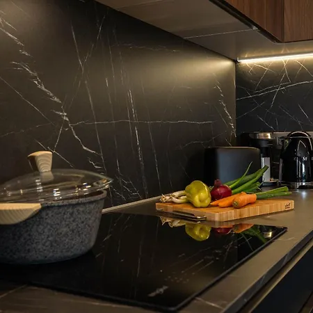 Betelgeuse Supernova *