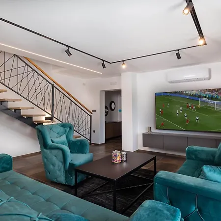 Betelgeuse Supernova