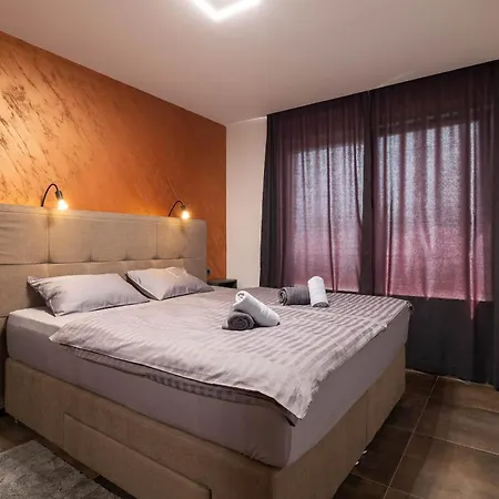 Betelgeuse Supernova * Novi Vinodolski