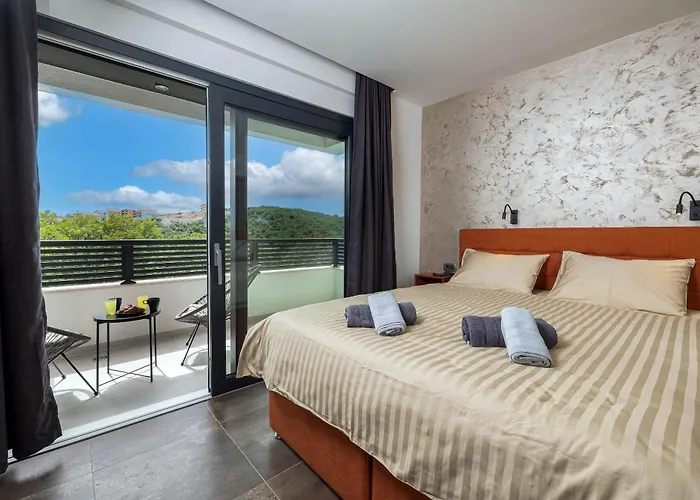 Betelgeuse Supernova * Novi Vinodolski