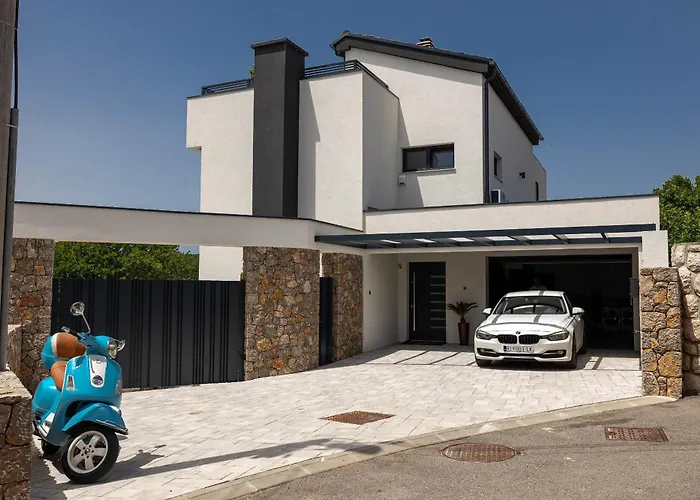 Betelgeuse Supernova Villa Novi Vinodolski